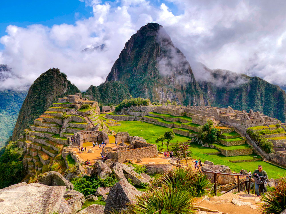 Train Journey to Machu Picchu 2 Days - 1 Night